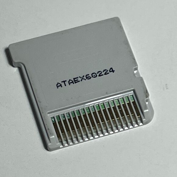 Yoshi's New Island Authentic Nintendo 3DS Game Cartridge Only video game TESTED - Picture 9 of 9